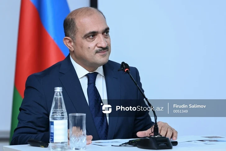 Идрис Исаев: Девушки составляют 54% тех, кто получает студенческие кредиты