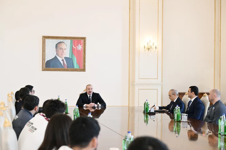 Media.az - Новости Азербайджана - Президент Ильхам Алиев принял борцов, ставших чемпионами в командном зачете на чемпионате Европы