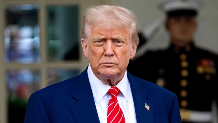 Трамп пообещал разобраться в серии загадочных смертей ученых в США