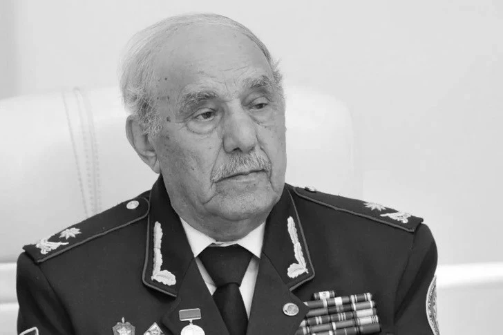 В Азербайджане простились с генерал-майором Аббасали Новрузовым