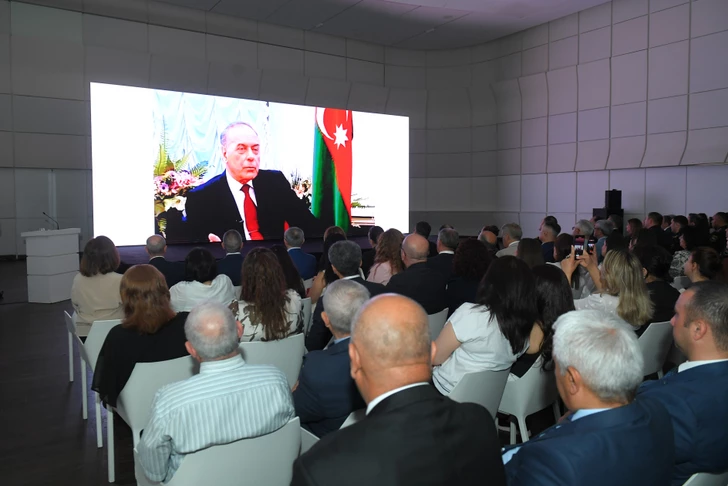 Media.az - Новости Азербайджана - В Баку презентован документальный фильм «Гейдар Алиев: Биография от первого лица»