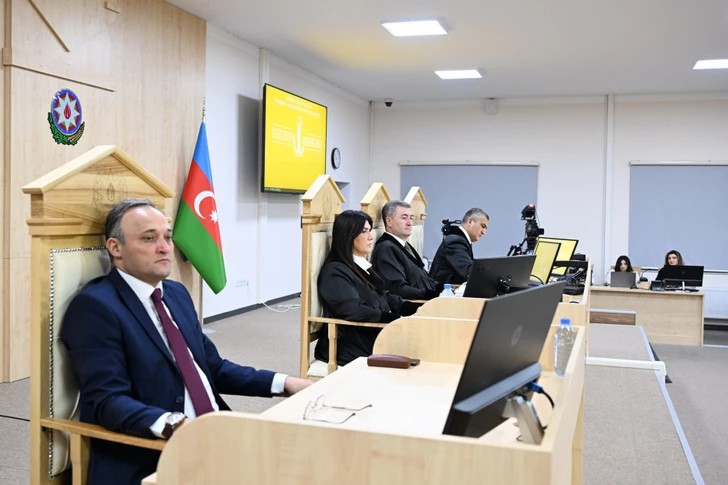 Media.az - Новости Азербайджана - Судебная коллегия Апелляционного суда на заседании по жалобам граждан Армении удалилась на совещание