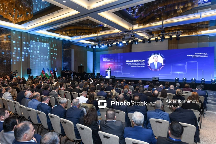 В Баку проходит II Азербайджано-Узбекский медиа форум