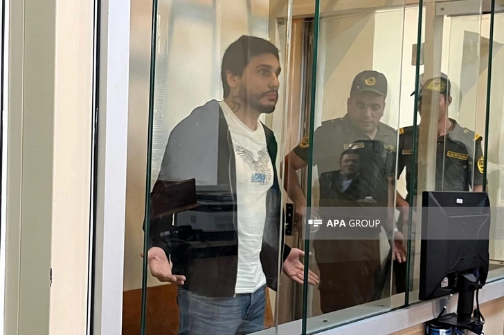 Media.az - Новости Азербайджана - Тиктокеру Рошке грозит 5 лет тюрьмы: прокурор выступил в суде