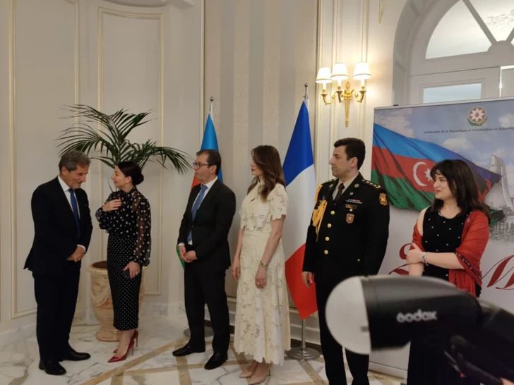 Media.az - Новости Азербайджана - В Париже отметили День независимости и День Вооруженных сил Азербайджана