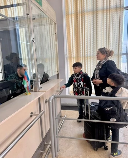 Media.az - Новости Азербайджана - Из Ирана через границу Азербайджана эвакуированы 39 россиян