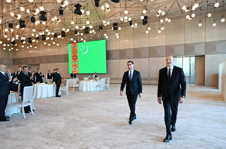 Media.az - Новости Азербайджана - От имени Президента Ильхама Алиева дан государственный прием в честь Президента Туркменистана