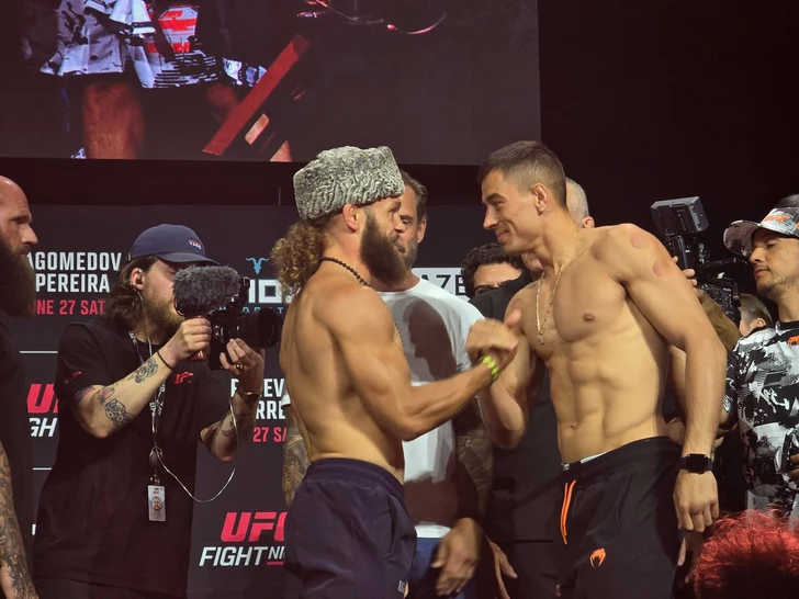 Media.az - Новости Азербайджана - Перед UFC Fight Night в Баку состоялись торжественная церемония взвешивания и битва взглядов
