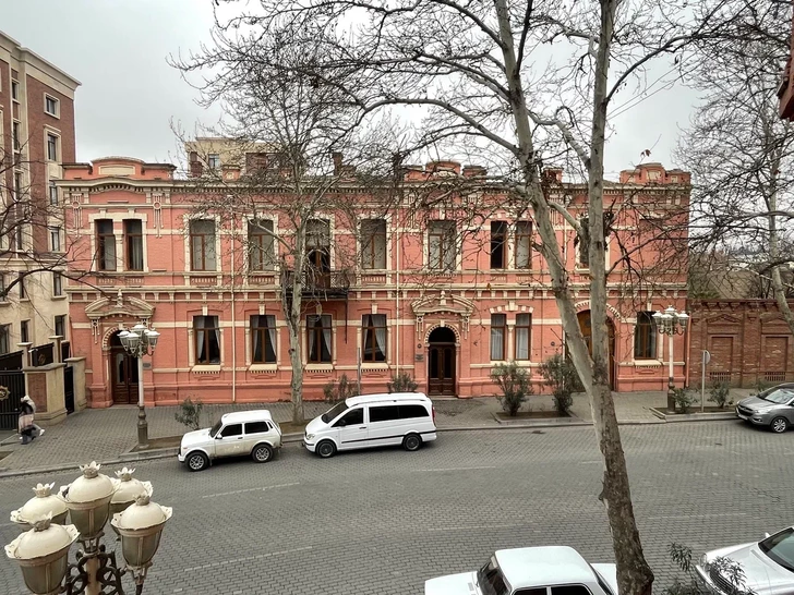 Media.az - Новости Азербайджана - Архитектурная жемчужина Гянджи: здание, в котором хранится память об АДР