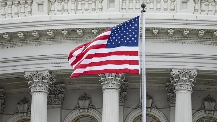 Politico: демократы намерены проверить сделки администрации США по ископаемым