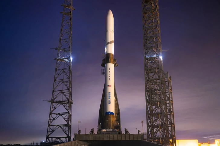 Ракета Blue Origin с туристами совершила суборбитальный полет