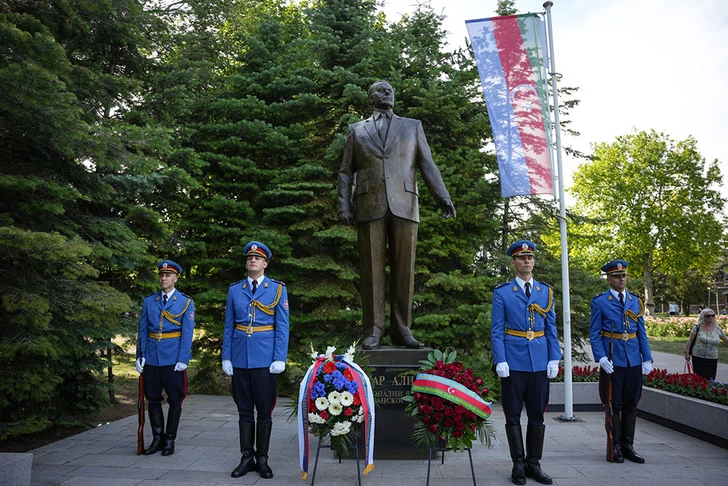 Media.az - Новости Азербайджана - Министр обороны Закир Гасанов прибыл с официальным визитом в Сербию