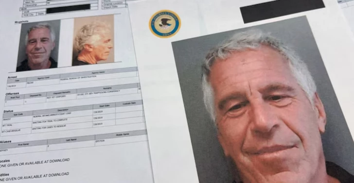 Скандал с фотоархивом Эпштейна: Минюст США допустил утечку откровенных снимков