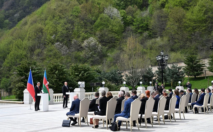 Media.az - Новости Азербайджана - Президент Азербайджана и премьер-министр Чехии выступили с заявлениями для прессы в Габале