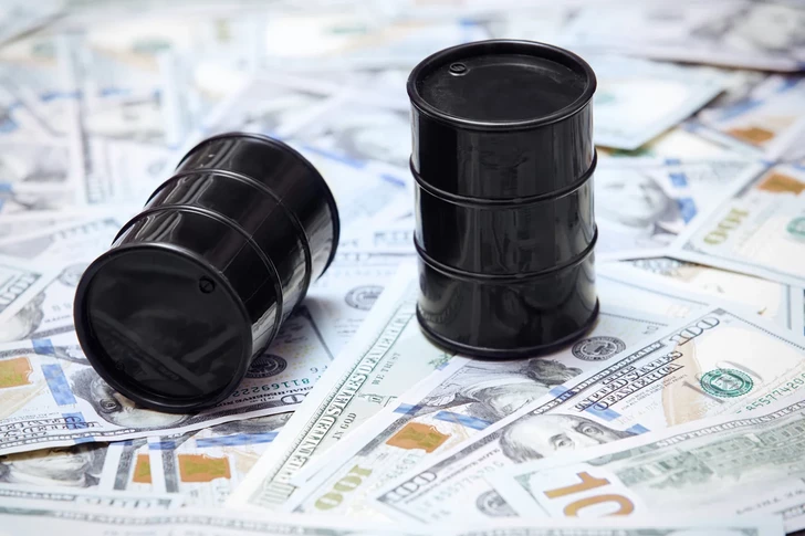 Цена Brent впервые с февраля обновила минимум