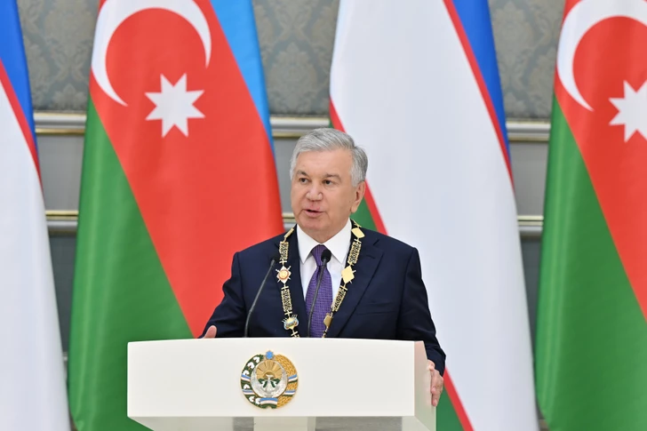 Media.az - Новости Азербайджана - Состоялась церемония награждения президентов Азербайджана и Узбекистана
