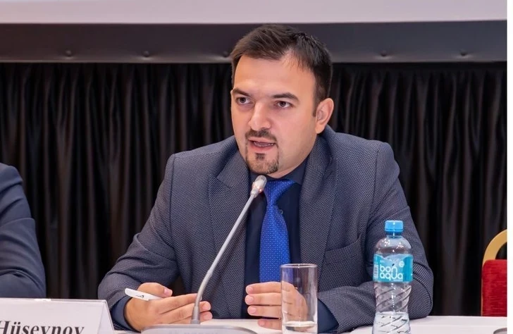 Русиф Гусейнов: Баку отдает приоритет прямому двустороннему взаимодействию с Ереваном