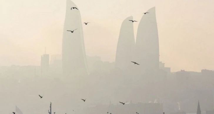 Концентрация пыли в воздухе в Баку и на Абшероне вновь превышает норму