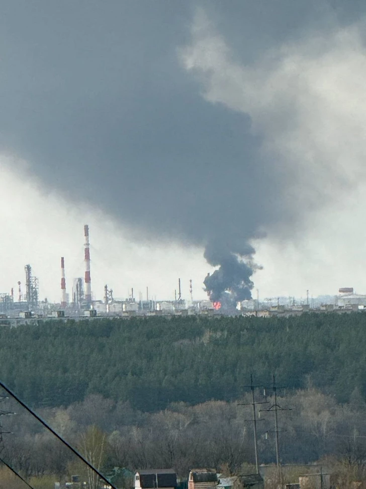 Media.az - Новости Азербайджана - ВСУ: За ночь были поражены четыре нефтеперерабатывающих объекта РФ