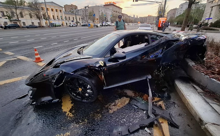 Рэпер Navai может оказаться за решеткой из-за ДТП в центре Москвы