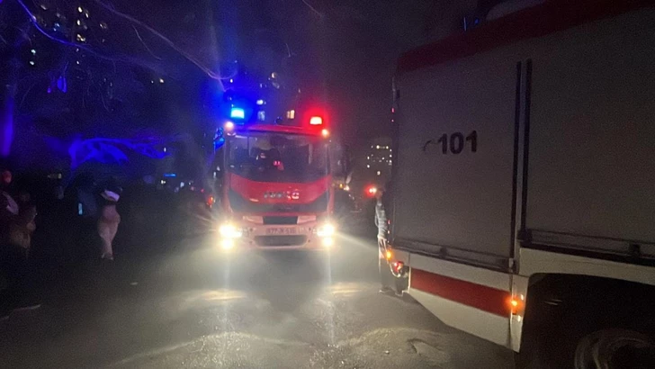 Media.az - Новости Азербайджана - Пожар в Баку: 27 человек отравились дымом, 1 в тяжелом состоянии