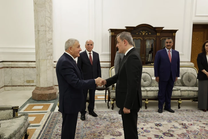 Президент Ирака и глава МИД Азербайджана обсудили пути углубления сотрудничества