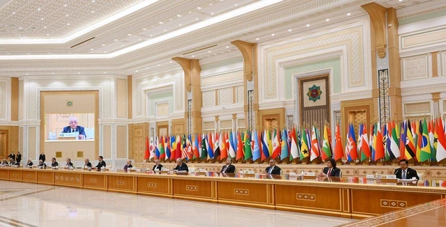 Media.az - Новости Азербайджана - Премьер-министр: Азербайджан уважает политику нейтралитета Туркменистана