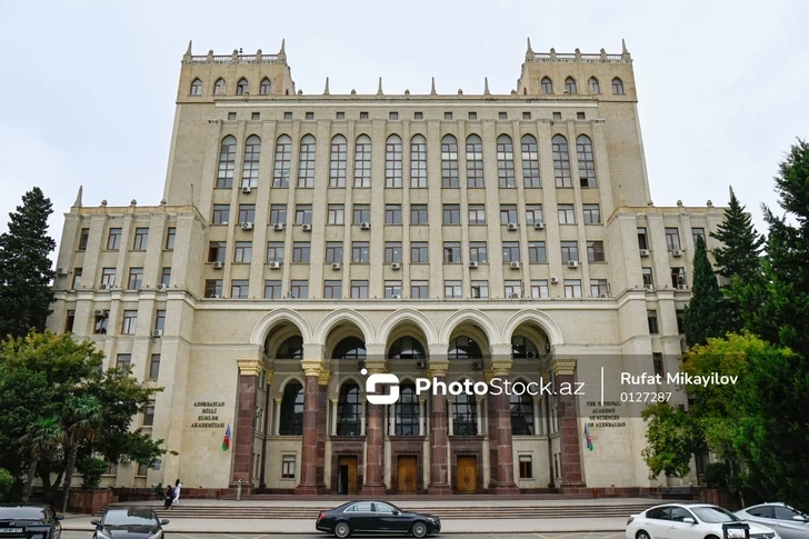 Академия наук Азербайджана заказала суперкомпьютеры для Института языкознания