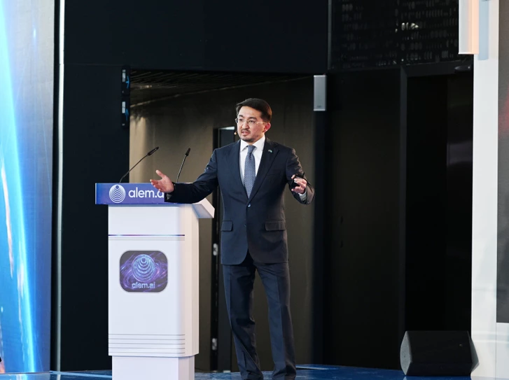 Media.az - Новости Азербайджана - Алиев и Токаев посетили Центр ИИ Alem.ai в Астане.