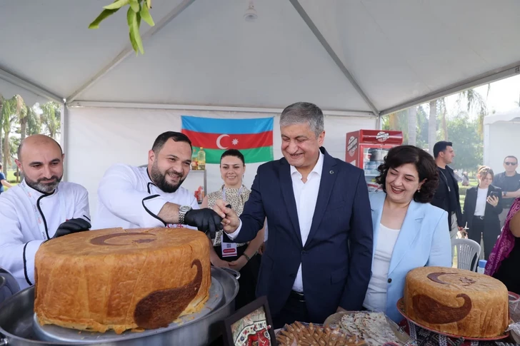 Азербайджан представил национальную кухню на Международном фестивале вкуса в Турции