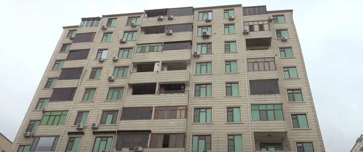 Квартиры куплены, но выписок нет: жильцы ЖК в Хырдалане требуют разъяснений
