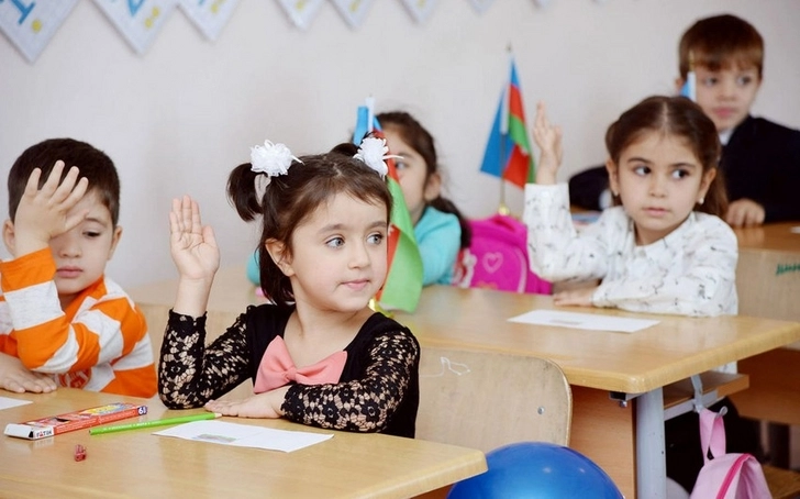 Более 80 тыс. детей из дошкольных подготовительных групп приняты в первый класс