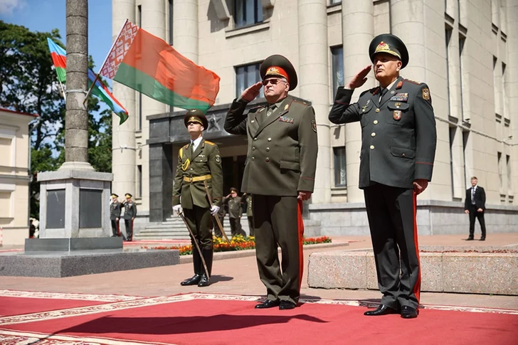 Media.az - Новости Азербайджана - Керим Велиев обсудил с главой Генштаба ВС Беларуси вопросы региональной безопасности