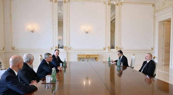Президент Ильхам Алиев принял представителей мормонской церкви США и Фонда Стирлинга