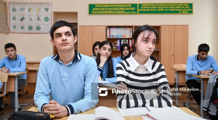 Переход на 12-летнее образование: нужен ли он в Азербайджане и какие изменения повлечет?