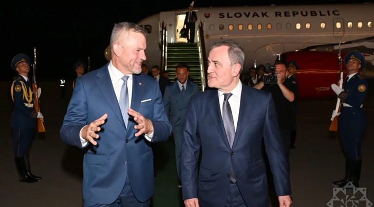 Президент Словакии Петер Пеллегрини прибыл с официальным визитом в Азербайджан