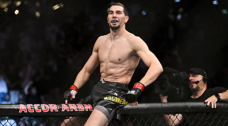 В Баку проходит турнир UFC Fight Night: Абусупьян Магомедов одолел Михала Олексейчука