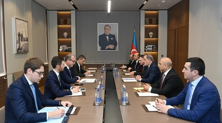 Обсуждено двустороннее и многостороннее сотрудничество между Азербайджаном и Италией