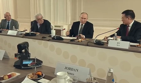 Президент РФ не исключил возможность личной встречи с Володимиром Зеленским