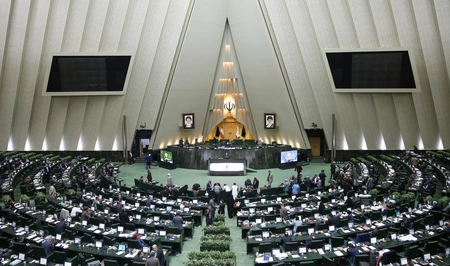 В парламенте Ирана предложили проект по использованию ресурсов Ормузского пролива