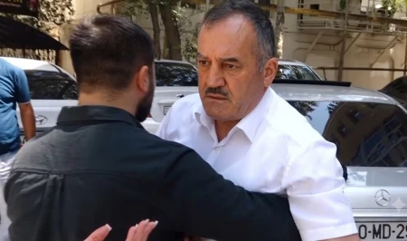Съемочная группа Baku TV подверглась нападению в одной из столичных клиник