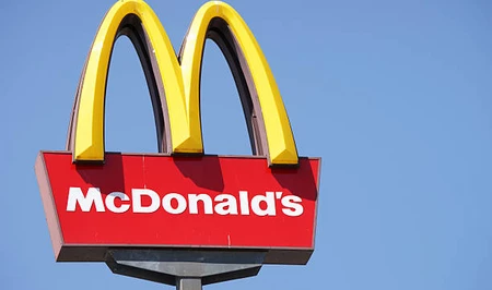 McDonald's в Украине столкнулся с перебоями в поставках из-за воздушных тревог