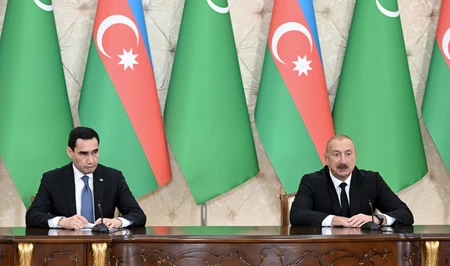 Президенты Азербайджана и Туркменистана выступили с заявлениями для прессы