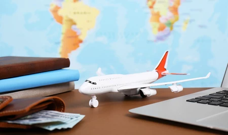 Обещал работу в США и других странах: глава Paradise Travel Group получил 3 года за обман граждан