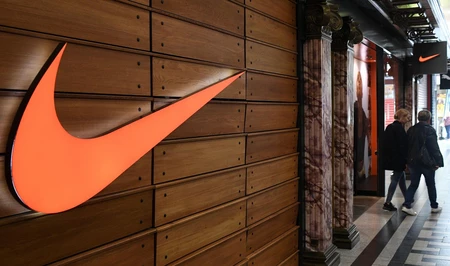 В США начато расследование в отношении Nike по обвинениям в дискриминации белых сотрудников