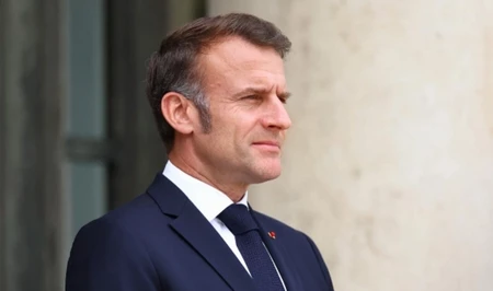 Макрон призвал к конкретным шагам по обеспечению безопасности Украины