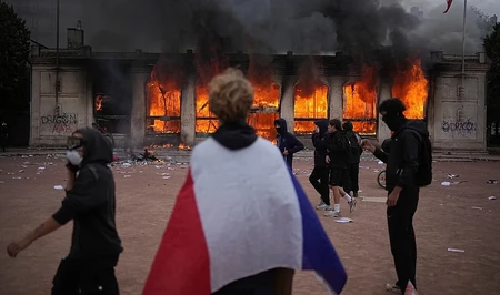 В Париже во время протестов погиб еще один человек