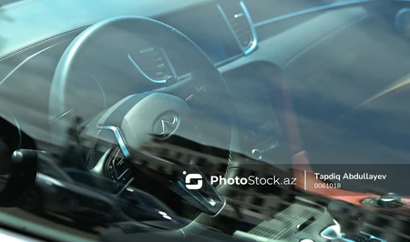 Роскошь на дороге: должны ли владельцы элитных авто платить больше за нарушения ПДД?