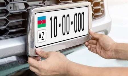 Ливни в Баку смыли госномера с автомобилей: как получить новые регистрационные знаки