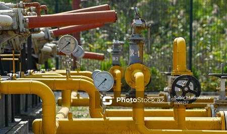 Иран ожидает скорого начала поставок российского газа через Азербайджан